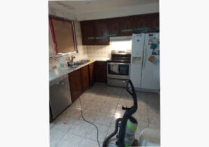 before renovation old kitchen cabinets